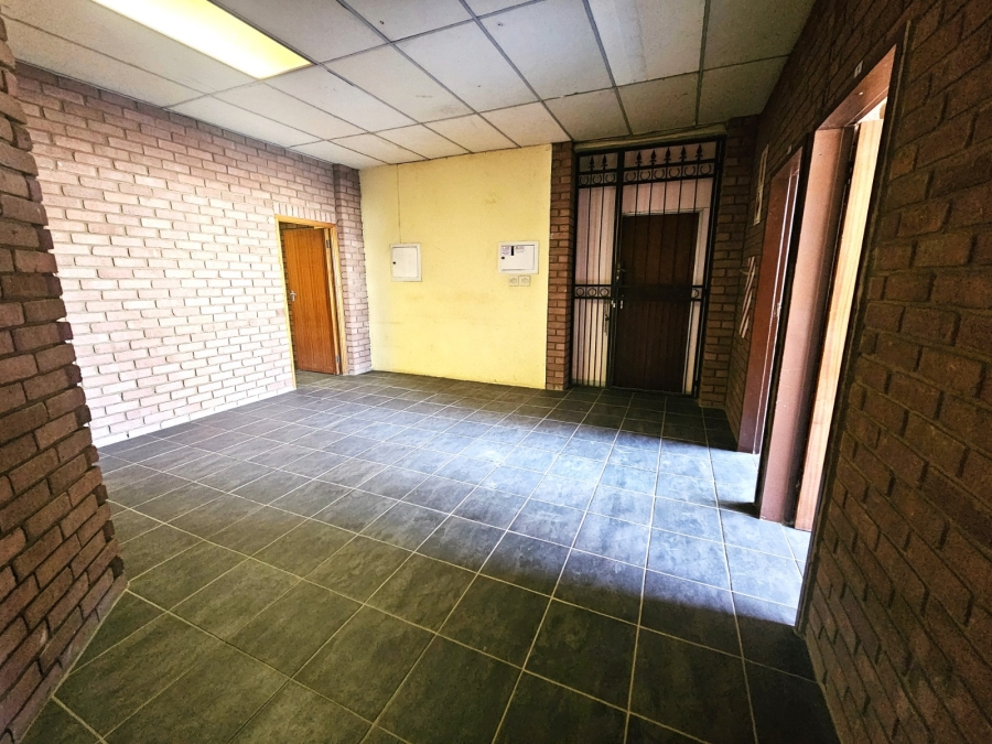 To Let Commercial Property for Rent in Rustenburg Rural North West